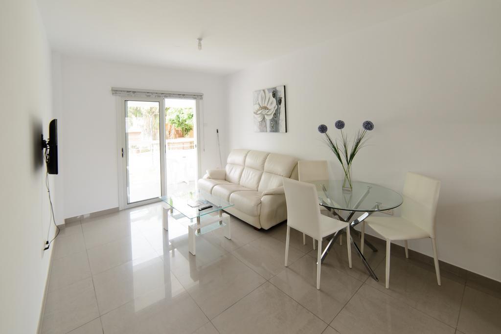 Apartamento Katalimata Court Ayia Napa Exterior foto